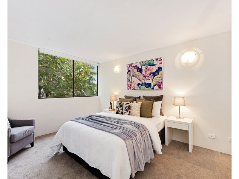 12/150 Ben Boyd Rd, Neutral Bay NSW 2089