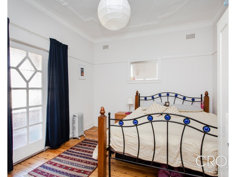 13 Hopetoun Ave, Chatswood NSW 2067