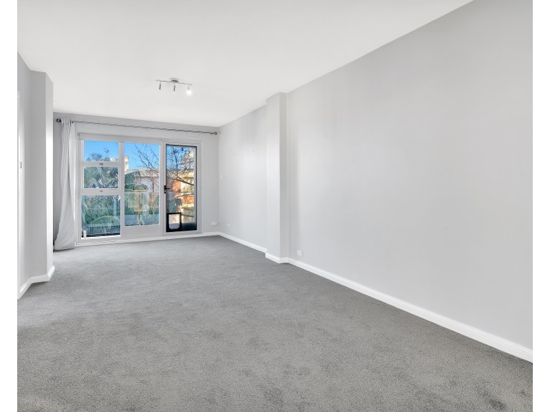 31/154 Ben Boyd Rd, Neutral Bay NSW 2089