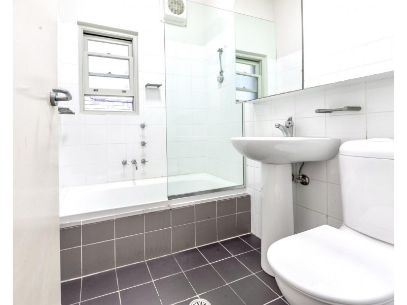 4/4 Holdsworth Street, Neutral Bay NSW 2089