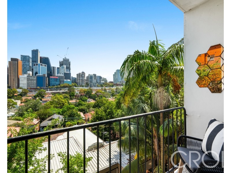 2/2 Colindia Avenue, Neutral Bay NSW 2089