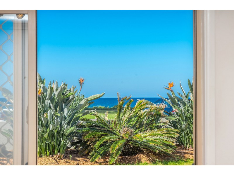 1/42 Pacific Parade, Lennox Head NSW 2478