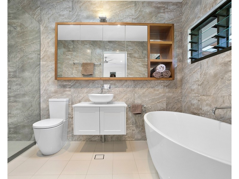 137 Bangalow Road, Byron Bay NSW 2481