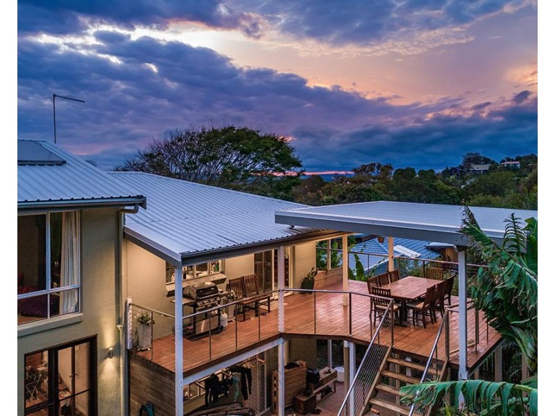 27 Pacific Vista Drive, Byron Bay NSW 2481