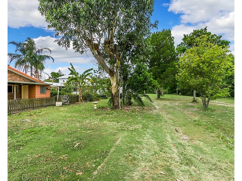 24 MacGregor Street, Suffolk Park NSW 2481