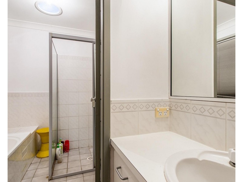 15 Tamarind Court, Suffolk Park NSW 2481