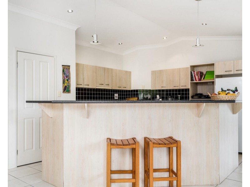 10 Dehnga Place, Suffolk Park NSW 2481
