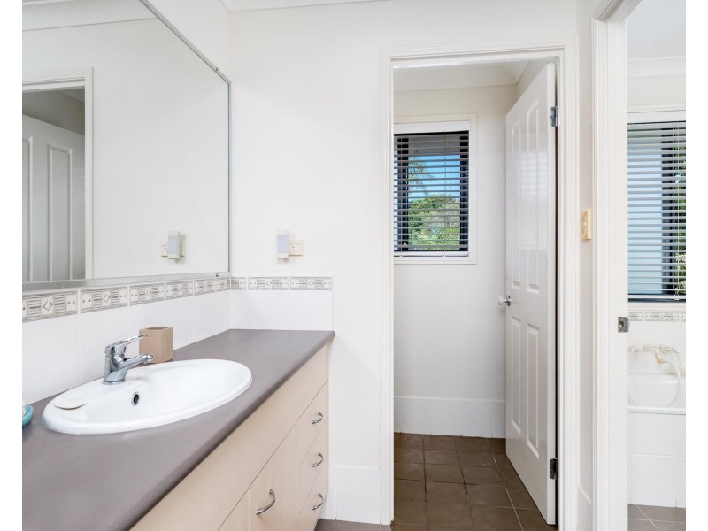 10 Dehnga Place, Suffolk Park NSW 2481