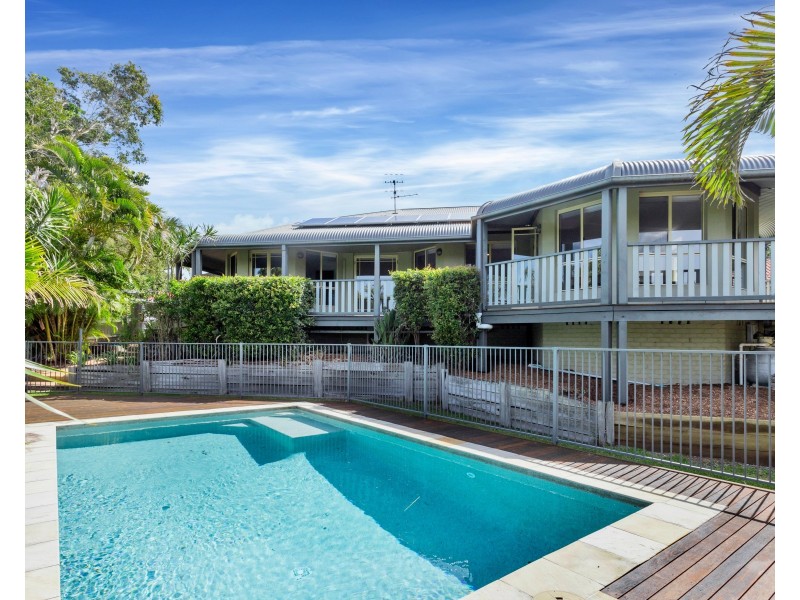 7 Hakea Crescent, Suffolk Park NSW 2481