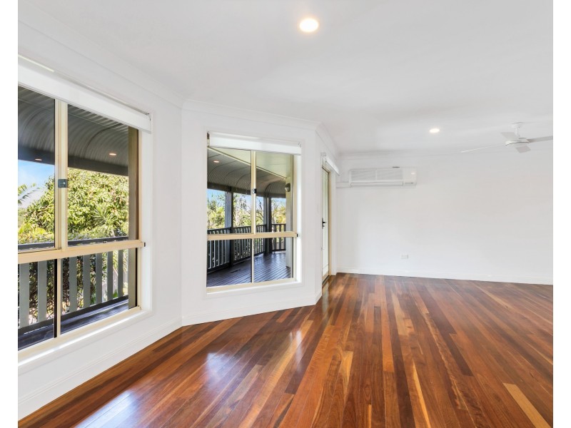 7 Hakea Crescent, Suffolk Park NSW 2481