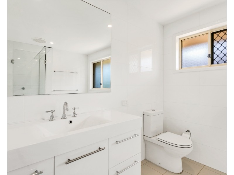 7 Hakea Crescent, Suffolk Park NSW 2481