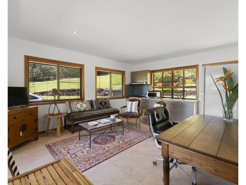 22 Fig Tree Lane, Ewingsdale NSW 2481