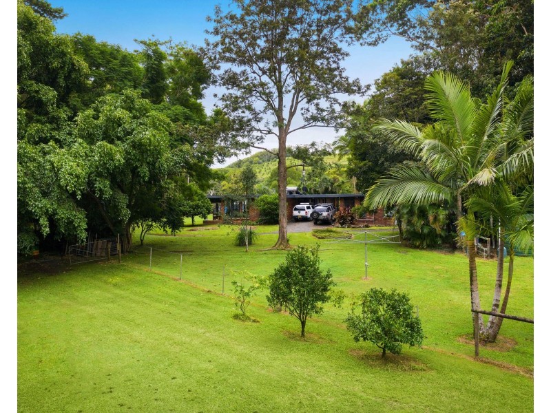 111 Friday Hut Road, Tintenbar NSW 2478