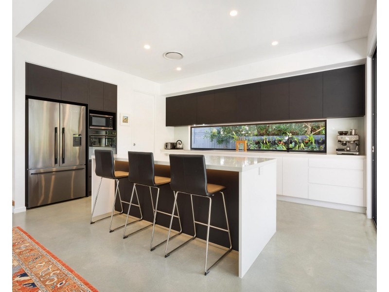 3 Azolla Place, Suffolk Park NSW 2481