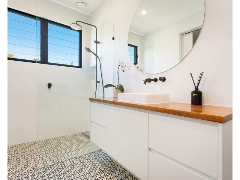 3 Azolla Place, Suffolk Park NSW 2481