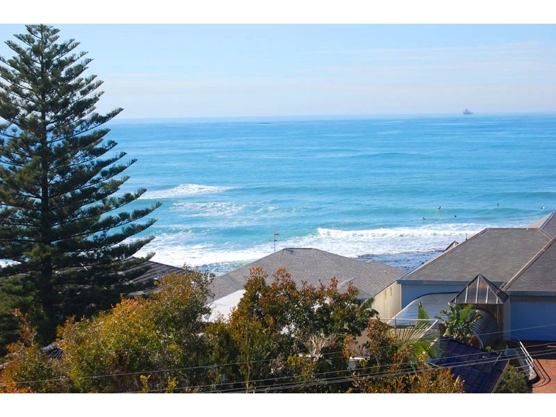 Blue Bay NSW 2261