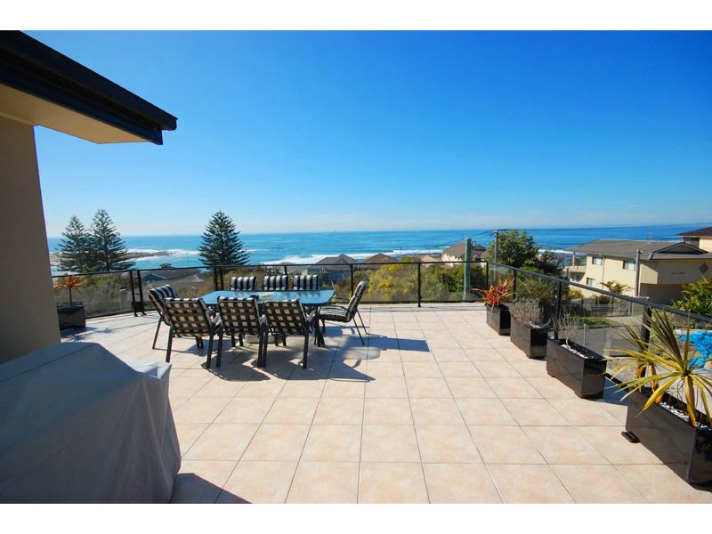 Blue Bay NSW 2261