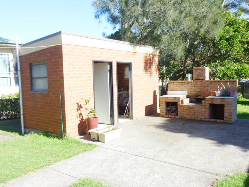 19 Segura Street, Copacabana NSW 2251