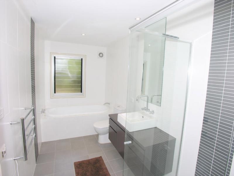 North Avoca NSW 2260