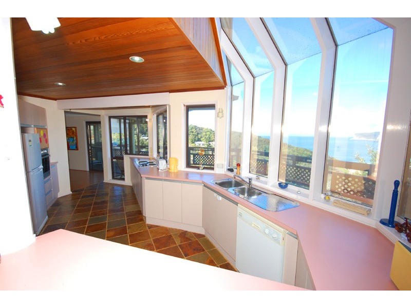 North Avoca NSW 2260