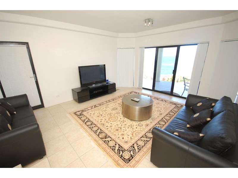 Forresters Beach NSW 2260