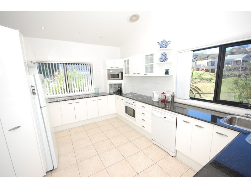 Forresters Beach NSW 2260