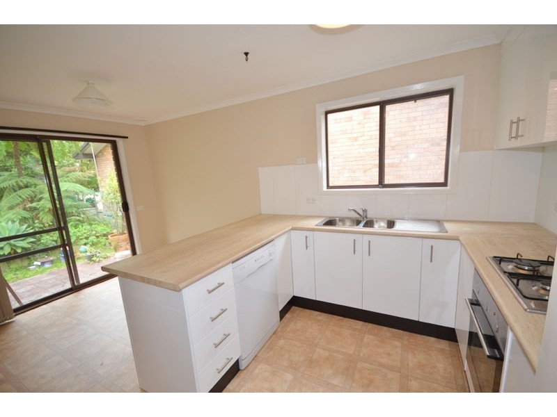 19 Lakeshore Drive, North Avoca NSW 2260