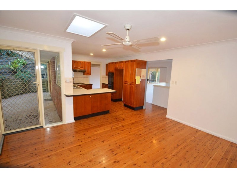 11 Dandenong Close, Avoca Beach NSW 2251