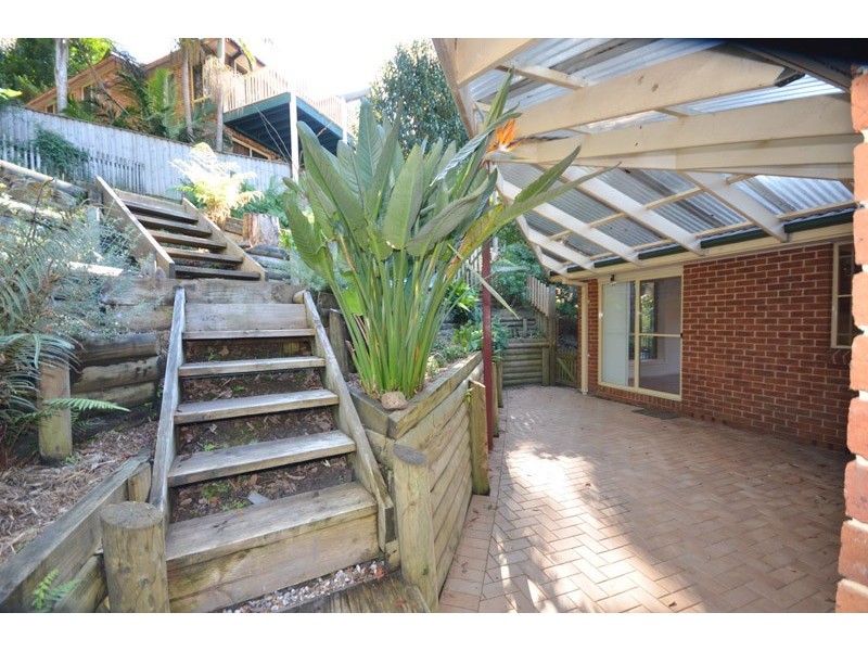 11 Dandenong Close, Avoca Beach NSW 2251