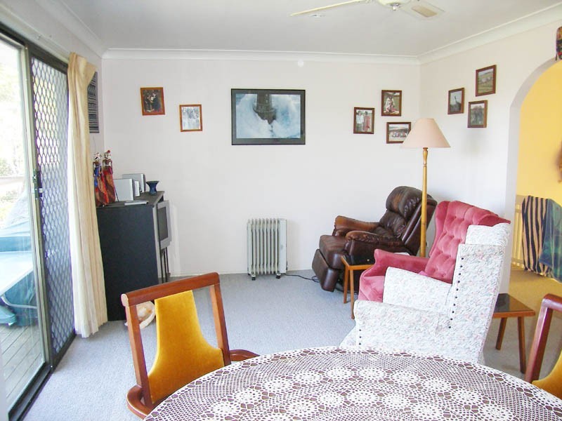 1/175 Del Mar Drive, Copacabana NSW 2251