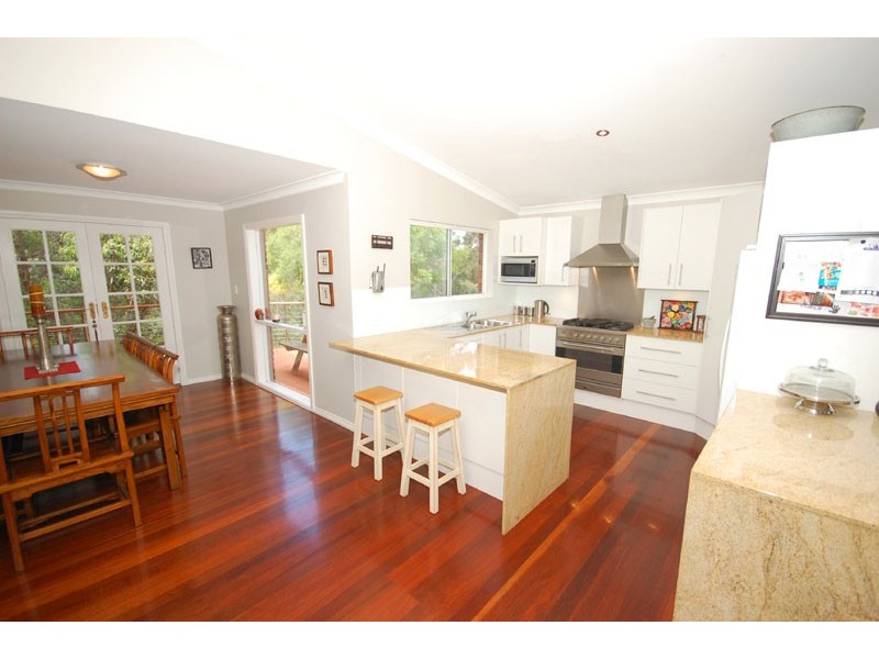 65 Lakeshore Drive, Avoca Beach NSW 2251