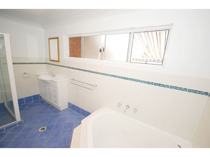 65 Lakeshore Drive, Avoca Beach NSW 2251