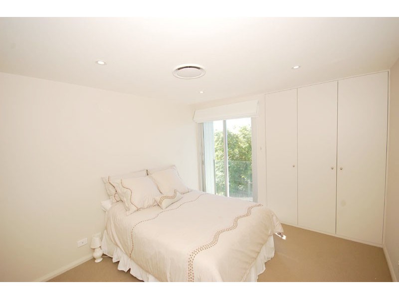 89 Hillside Rd, Avoca Beach NSW 2251