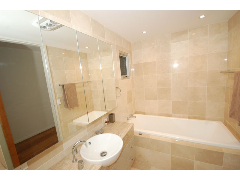 89 Hillside Rd, Avoca Beach NSW 2251