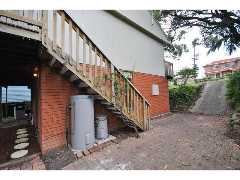 2/27 Chico Street, Copacabana NSW 2251