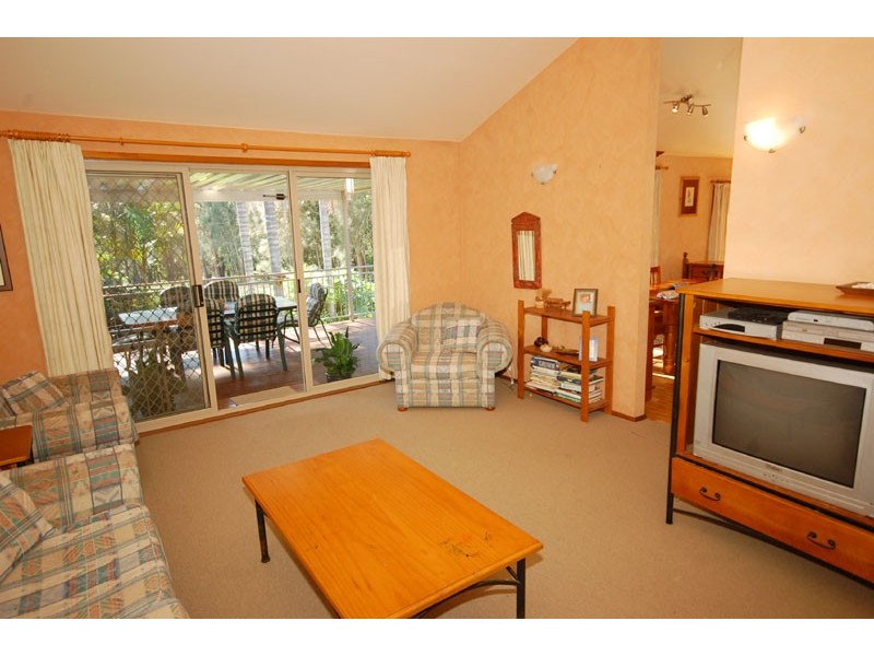 153 The Round Drive, Avoca Beach NSW 2251