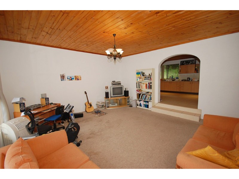 16a Parrendi Close, Avoca Beach NSW 2251