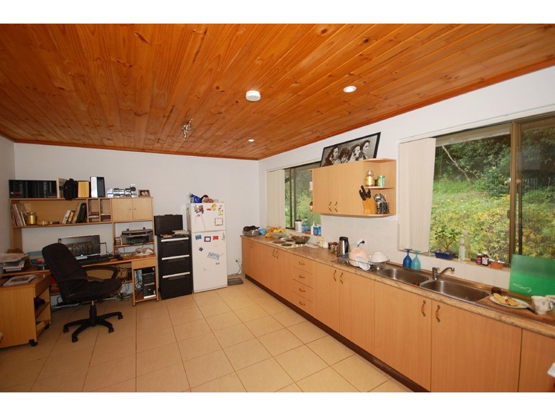 16a Parrendi Close, Avoca Beach NSW 2251