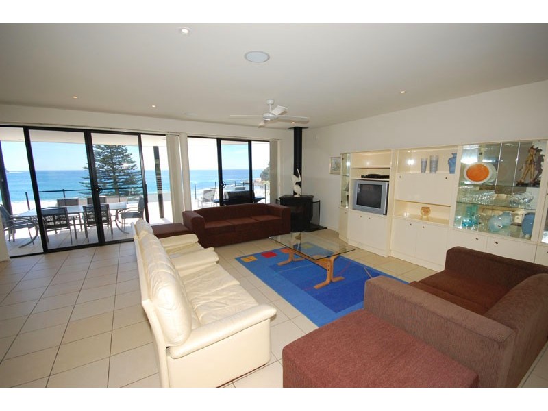 112 Avoca Drive, Avoca Beach NSW 2251