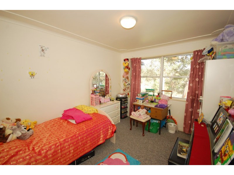 90 The Round Drive, Avoca Beach NSW 2251