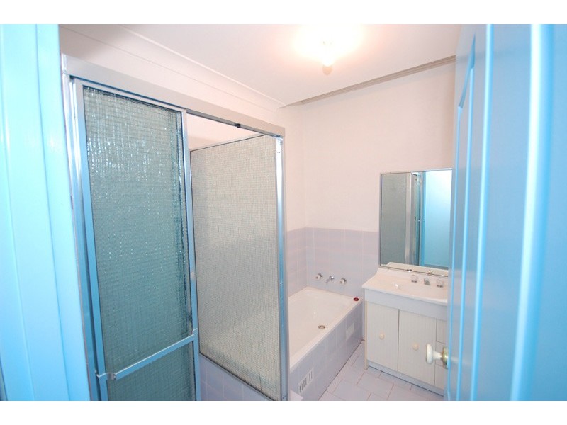 2/24 Pacific Street, Terrigal NSW 2260