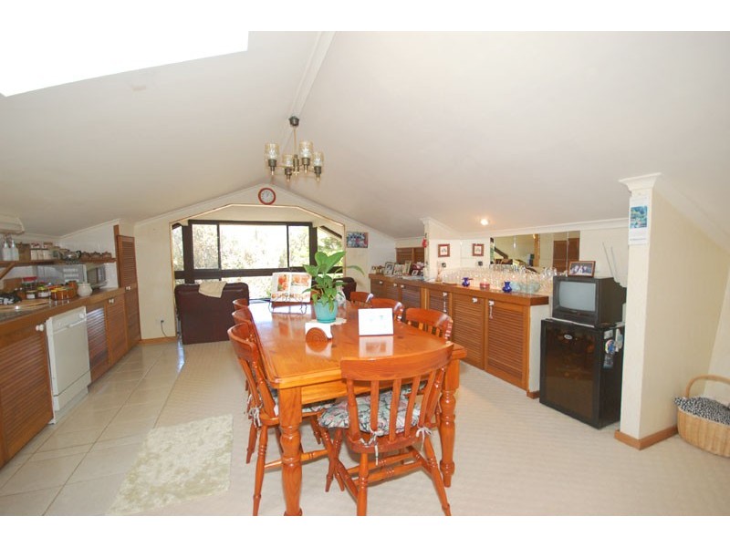240 Del Monte Place, Copacabana NSW 2251