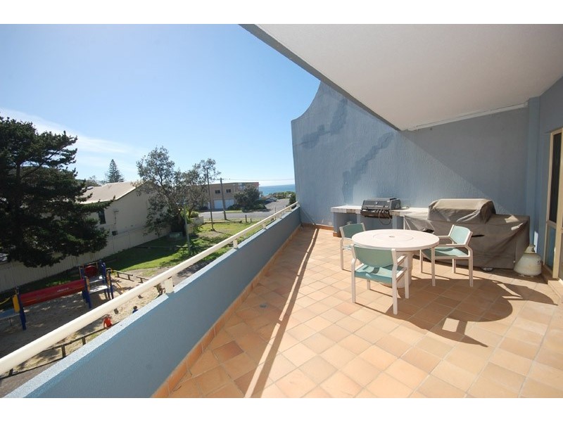 4/21 North Avoca Parade, North Avoca NSW 2260