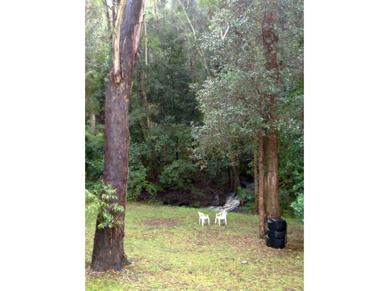 182 Copacabana Drive, Copacabana NSW 2251