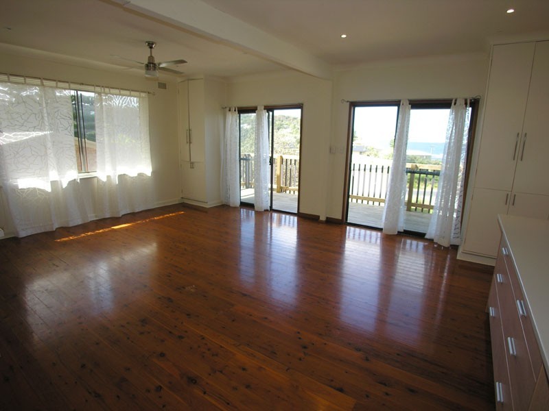 84 Copacabana Drive, Copacabana NSW 2251