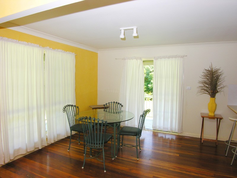 18 DAMIEN DRIVE, Macmasters Beach NSW 2251