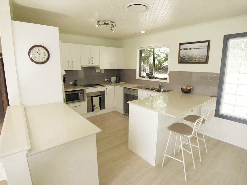 12 Birdland Close, Copacabana NSW 2251