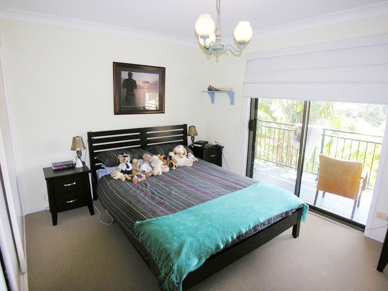 12 Birdland Close, Copacabana NSW 2251