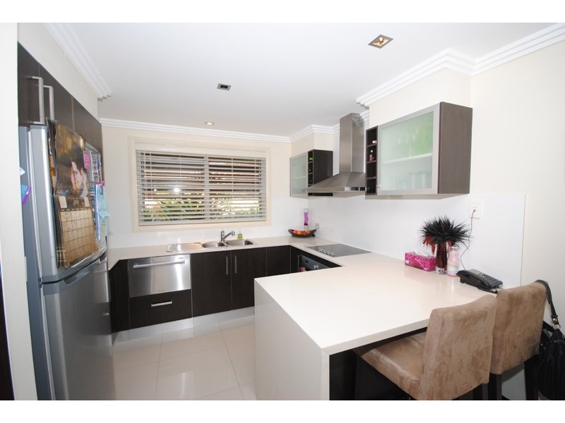 1/201 The Round Drive, Avoca Beach NSW 2251