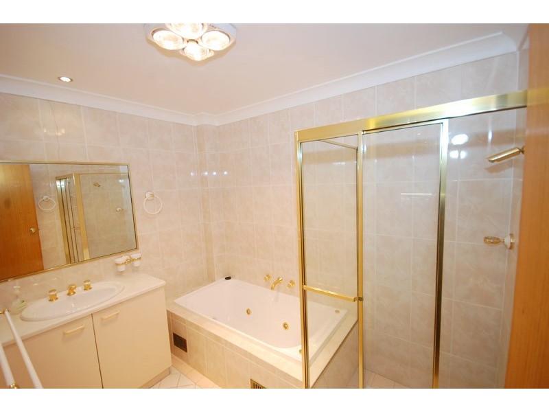 4/21 North Avoca Parade, North Avoca NSW 2260